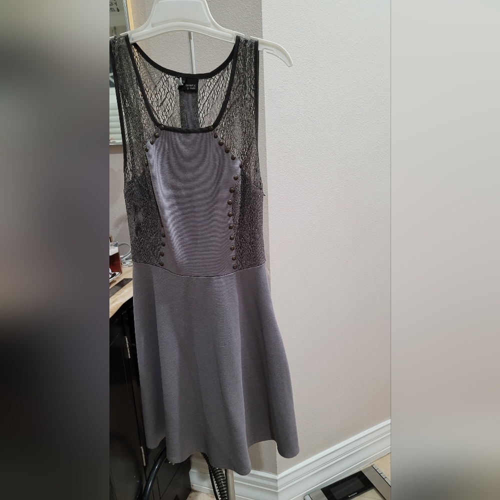 Elegant Gray Lace-Trimmed Dress